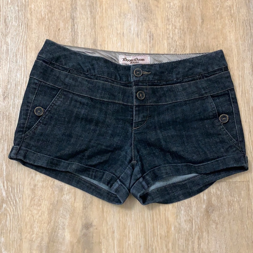 🌼$12 Jeans Shorts Boom Boom Size 5 low rise